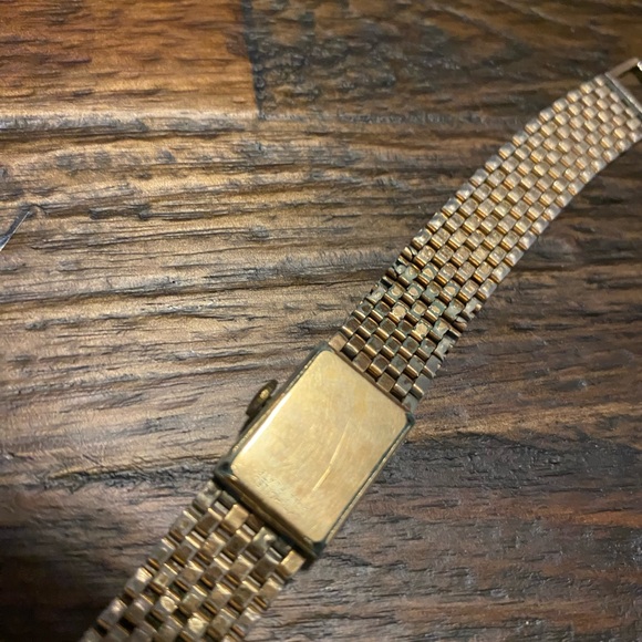 Chalet 17 jewels vintage watch main image 8